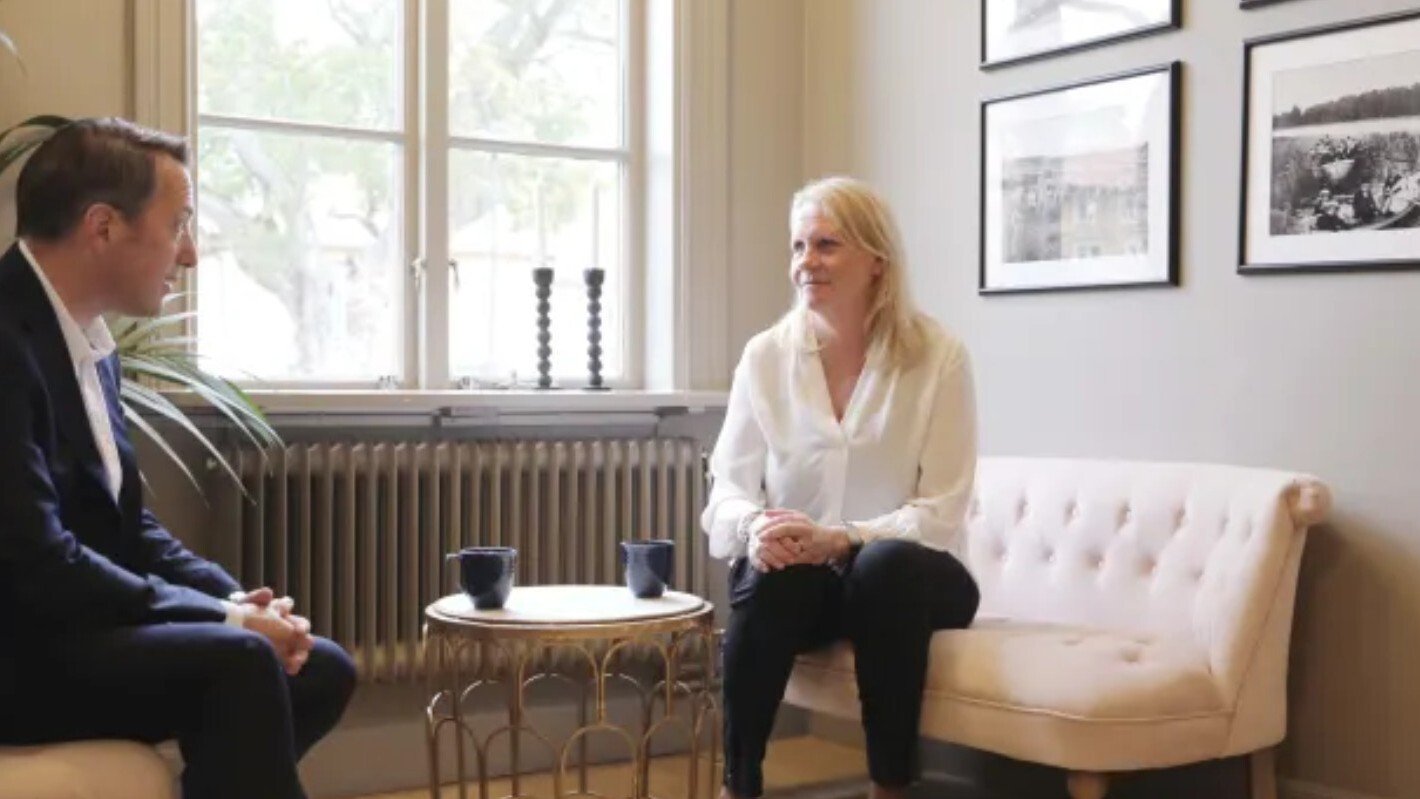 <span id="hs_cos_wrapper_name" class="hs_cos_wrapper hs_cos_wrapper_meta_field hs_cos_wrapper_type_text" style="" data-hs-cos-general-type="meta_field" data-hs-cos-type="text" >Social hållbarhet i fokus när framtidens städer utvecklas</span>