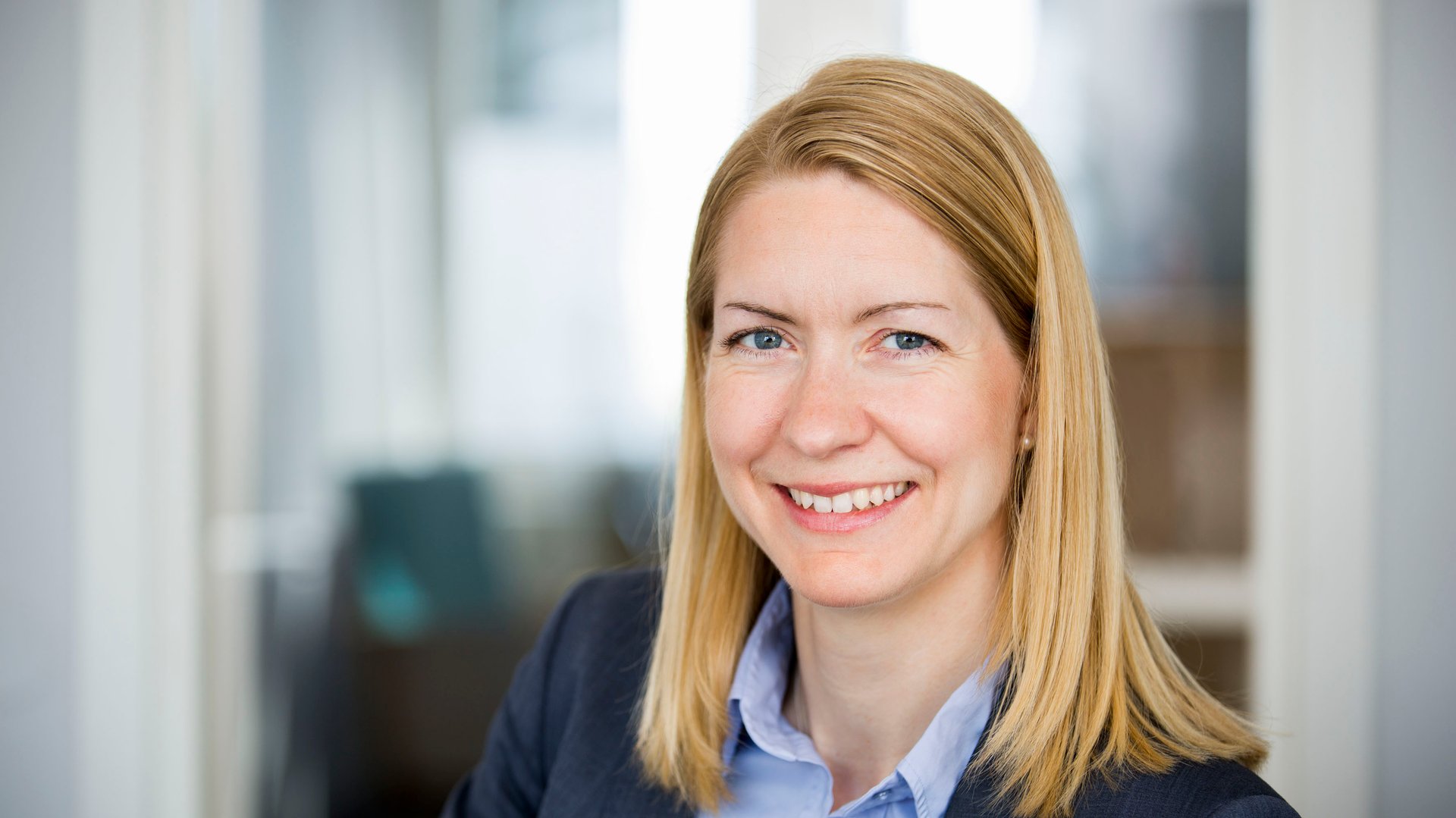 <span id="hs_cos_wrapper_name" class="hs_cos_wrapper hs_cos_wrapper_meta_field hs_cos_wrapper_type_text" style="" data-hs-cos-general-type="meta_field" data-hs-cos-type="text" >Veronica Malmgren firar 15 år!</span>